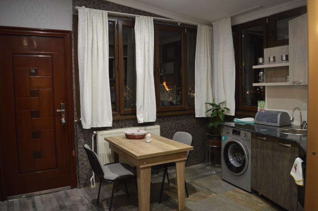 Terasa Mtacminda Διαμέρισμα Τυφλίδα Εξωτερικό φωτογραφία
